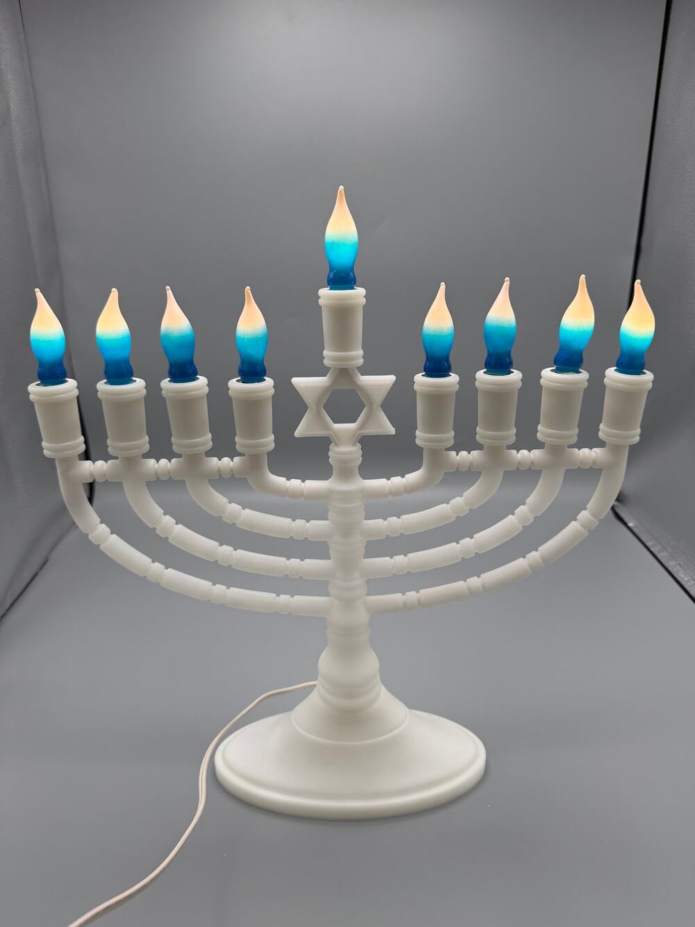 Vintage Electric Hanukkah Menorah White Plastic 9 Light Window Candelabra Tested